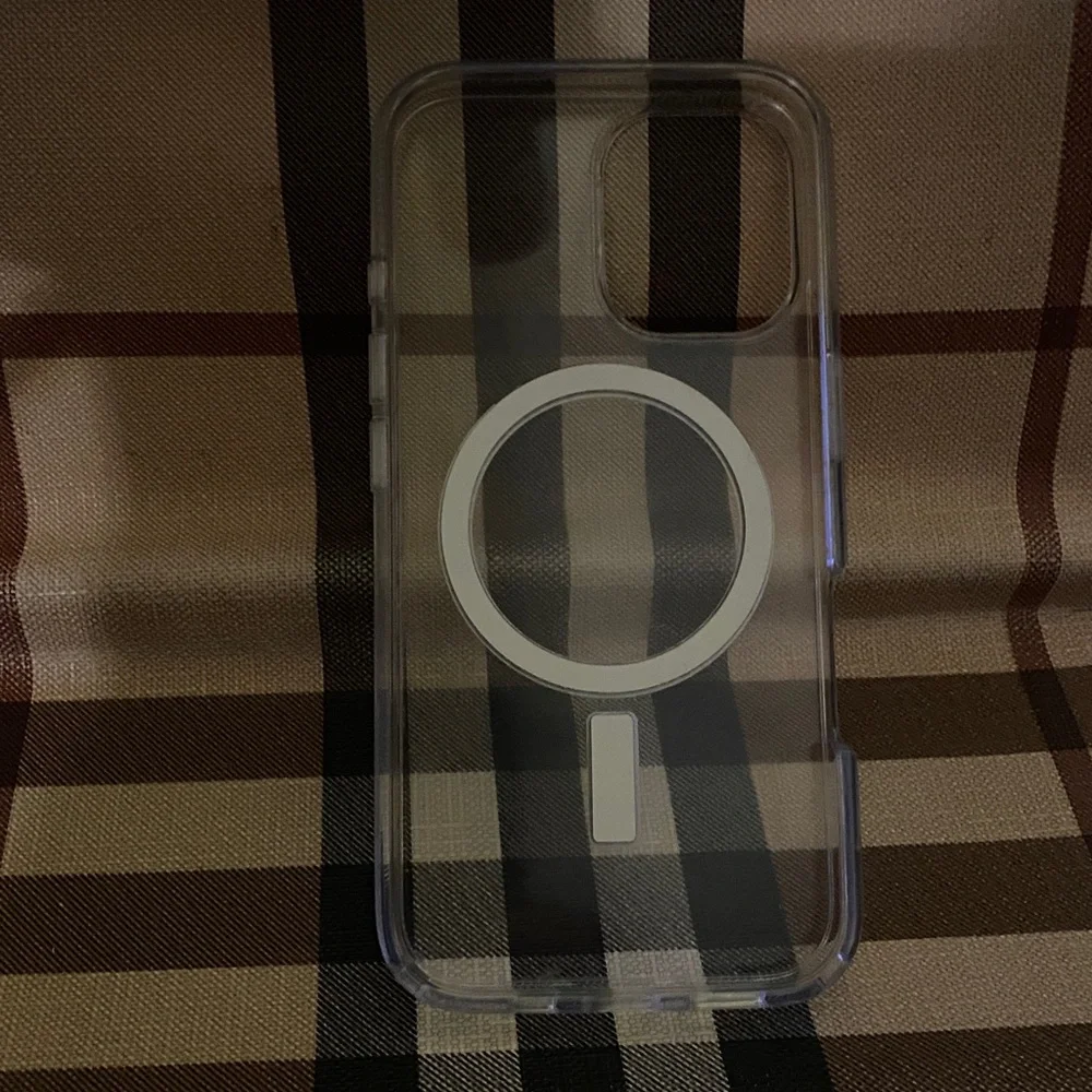 Otterbox Clear Silver Magnetic Phone Case New Not Used_9